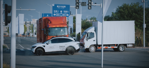 极氪7X魔鬼十字路口极限挑战，用实力证明「公路坦氪」(图4)