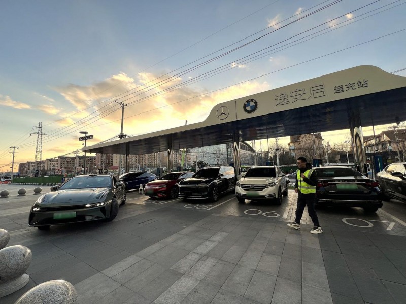 网络全国覆盖再提速 逸安启超充代客充电服务受好评(图2)