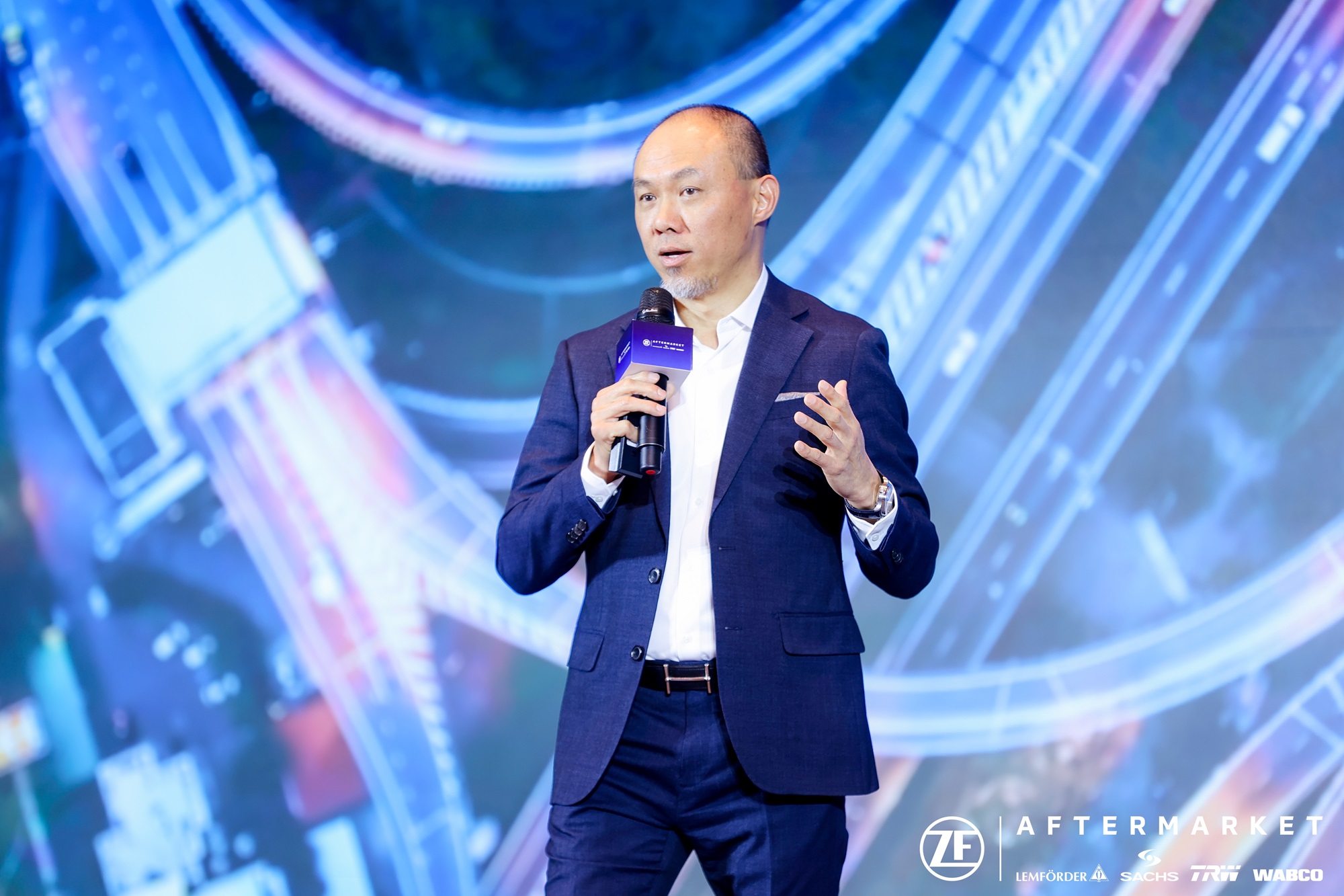 采埃孚驱动商用车售后服务革新,UPTIME领航行业新趋势 ?(图2)