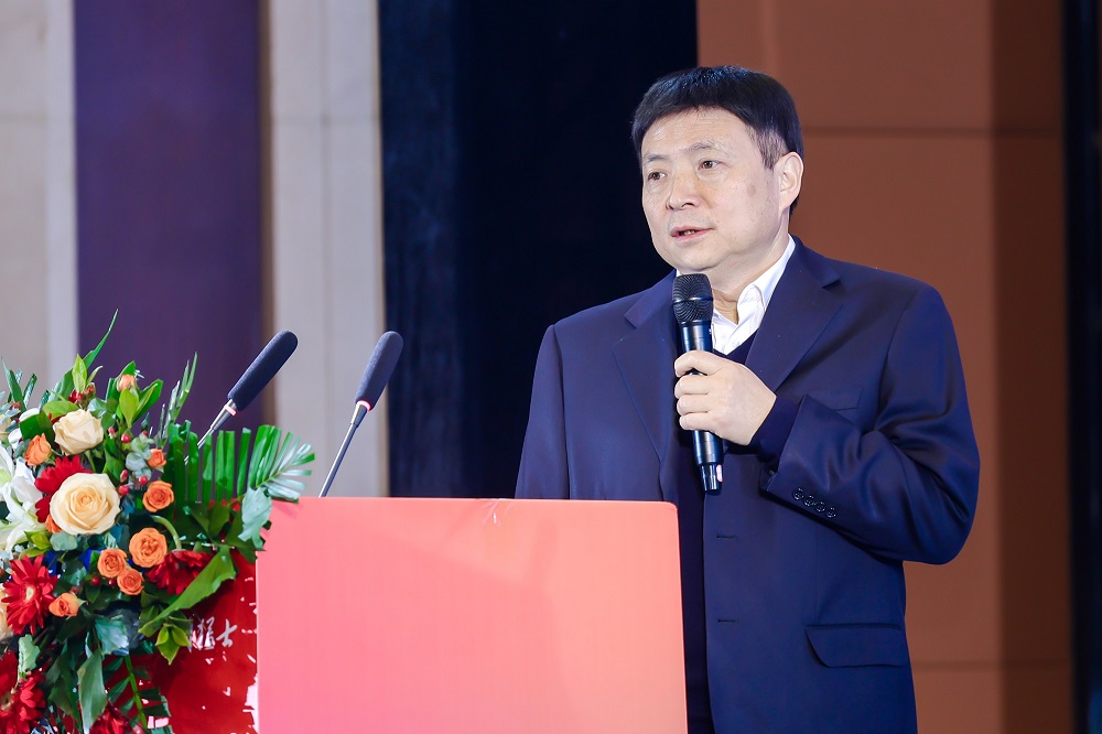 2025第三届越野生态发展大会暨中国汽车工业协会越野车分会盛大开幕(图11) 2025第三届越野生态发展大会暨中国汽车工业协会越野车分会盛大开幕(图11)