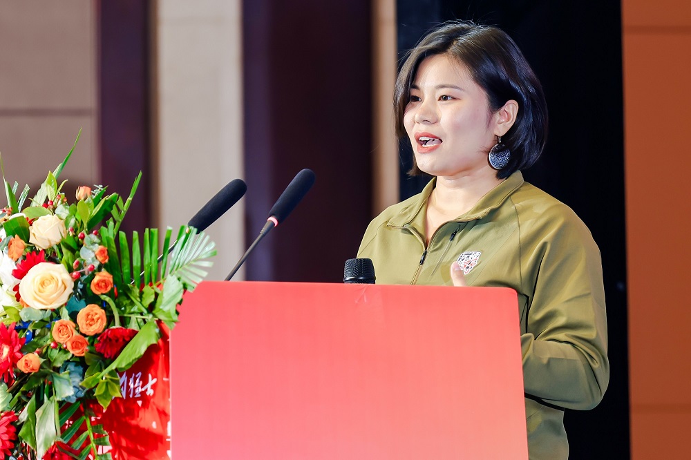 2025第三届越野生态发展大会暨中国汽车工业协会越野车分会盛大开幕(图21) 2025第三届越野生态发展大会暨中国汽车工业协会越野车分会盛大开幕(图21)