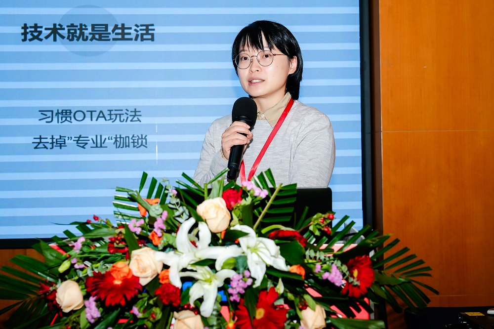 2025第三届越野生态发展大会暨中国汽车工业协会越野车分会盛大开幕(图25) 2025第三届越野生态发展大会暨中国汽车工业协会越野车分会盛大开幕(图25)