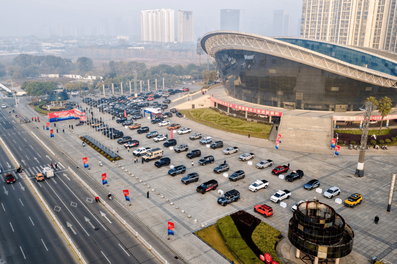 热力全开，激情收官！第三届越野生态大会趣味越野体验燃动襄阳(图1)