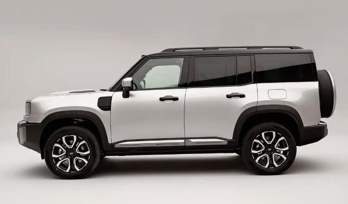 吉利银河战舰700预计8月中旬到店，定位中大型硬派SUV(图1)